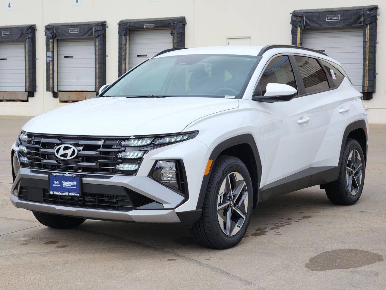 New 2026 Creamy White Pearl Hyundai SEL AWD image 2