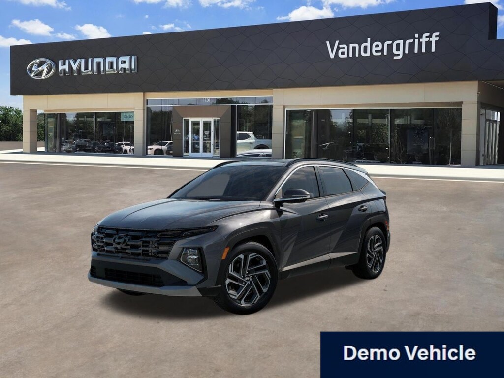 New 2026 Hyundai Tucson Limited FWD SUV
