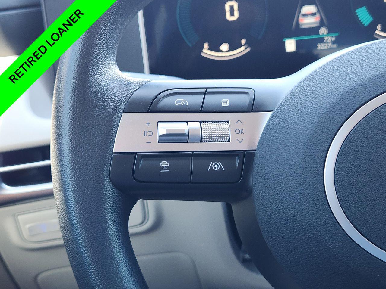 New 2025 Shimmering Silver Hyundai SEL FWD image 26