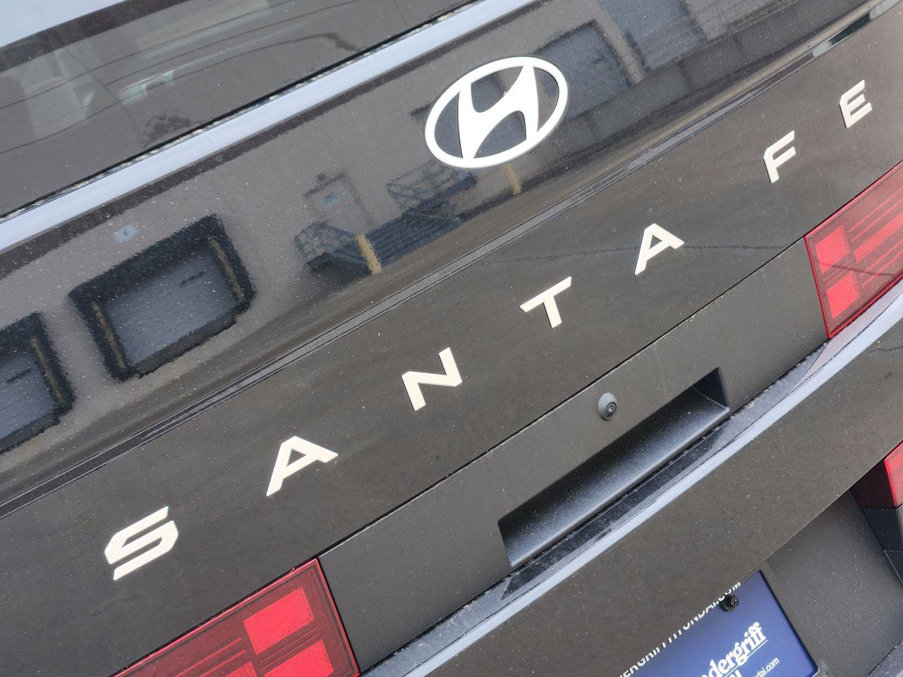 New 2026 Phantom Black Hyundai SE FWD image 8