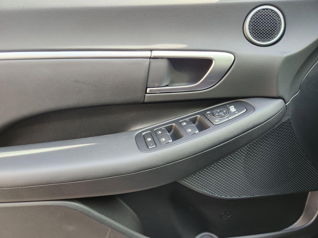 New 2026 T2G Gray Hyundai SEL Sport image 22