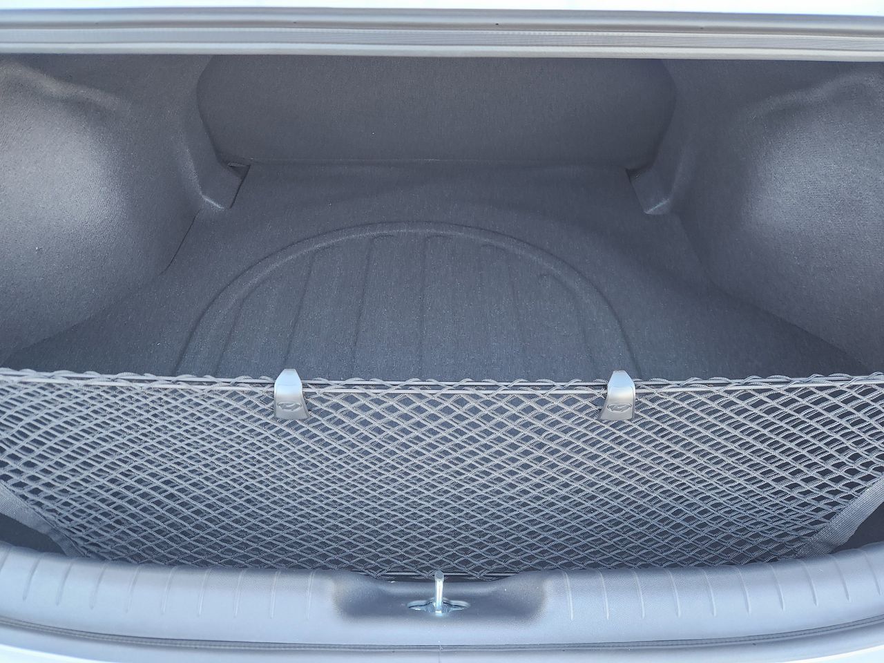 New 2026 W6H White Hyundai SEL Sport image 30