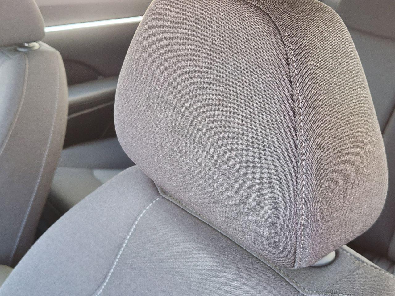 New 2026 T4A Silver Hyundai Blue image 12