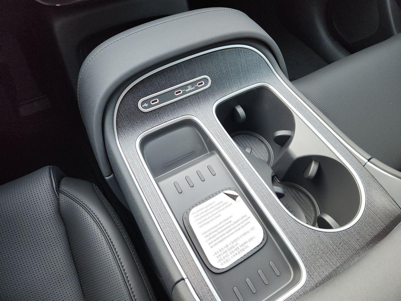 New 2026 Creamy White Pearl Hyundai SEL Premium 7P image 19