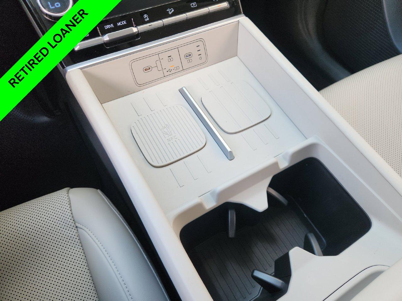 New 2026 Shimmering Silver Hyundai SEL FWD image 17