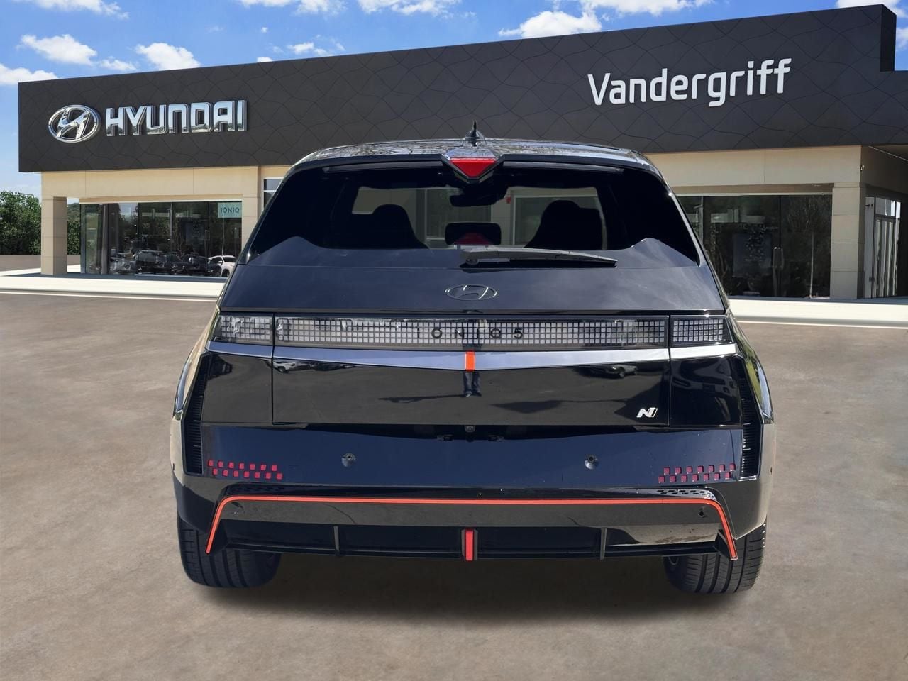 Used 2025 Abyss Black Hyundai Base image 11