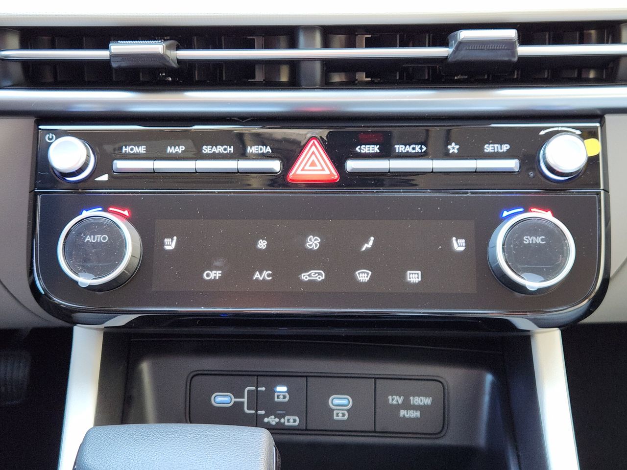 New 2026 S3B Black Hyundai SEL FWD image 15