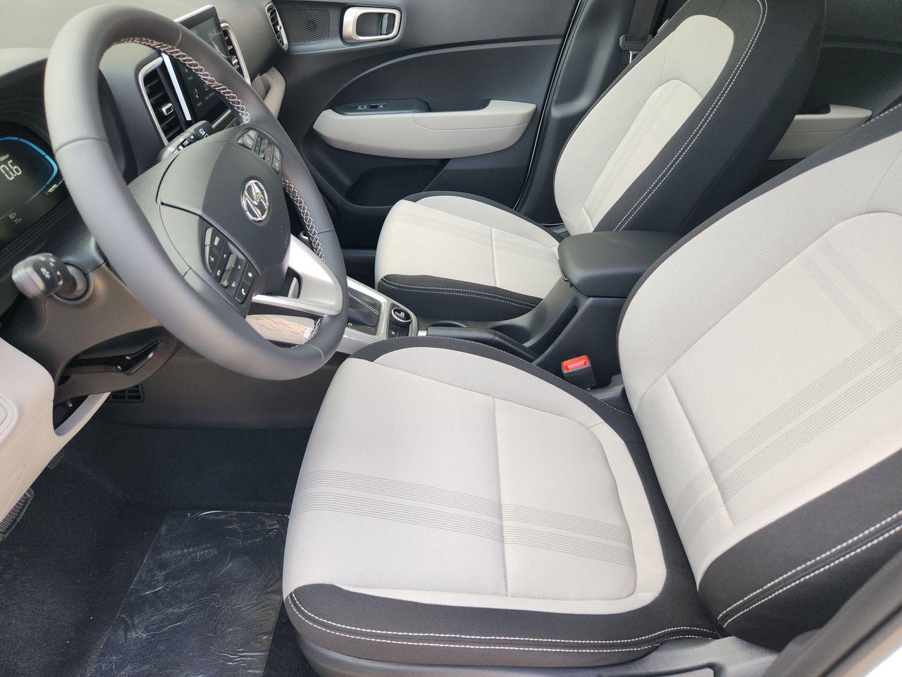 New 2026 SAW White Hyundai SEL image 10