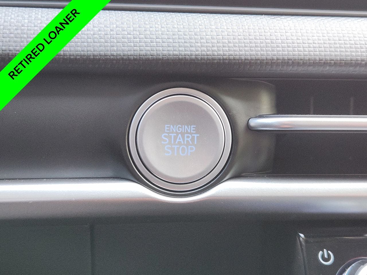 New 2026 Serenity White Pearl Hyundai SEL Premium FWD image 17