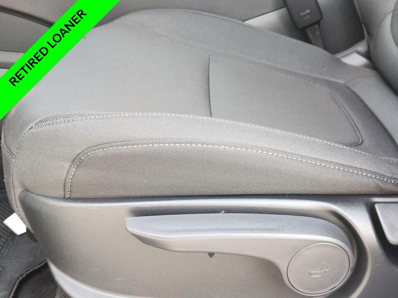 New 2026 Serenity White Pearl Hyundai SE FWD image 25