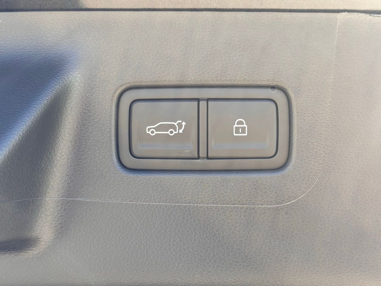 Used 2026 Phantom Black Hyundai Calligraphy image 12