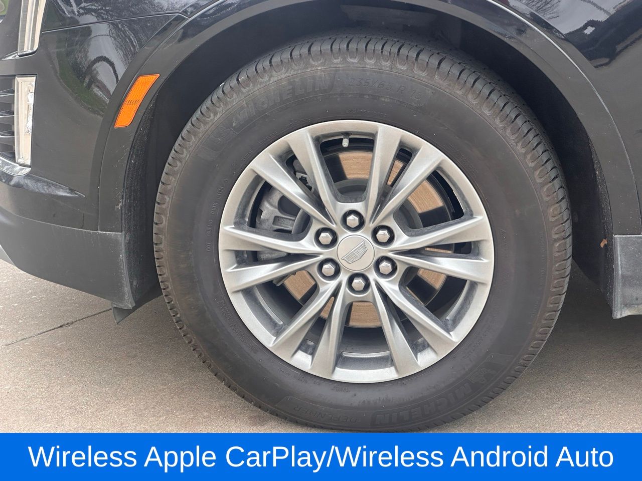 Used 2023 Stellar Black CADILLAC Premium Luxury image 9