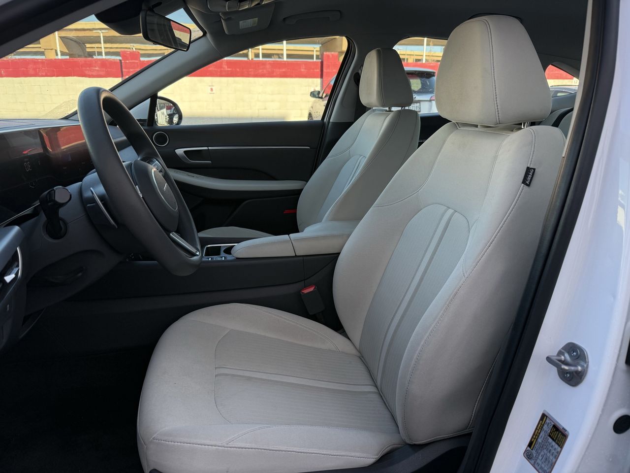 Used 2024 Serenity White Hyundai SEL image 23