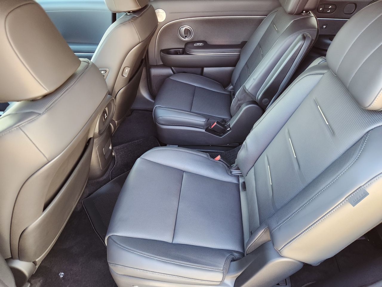 New 2026 PE2 Gray Hyundai Calligraphy AWD image 28