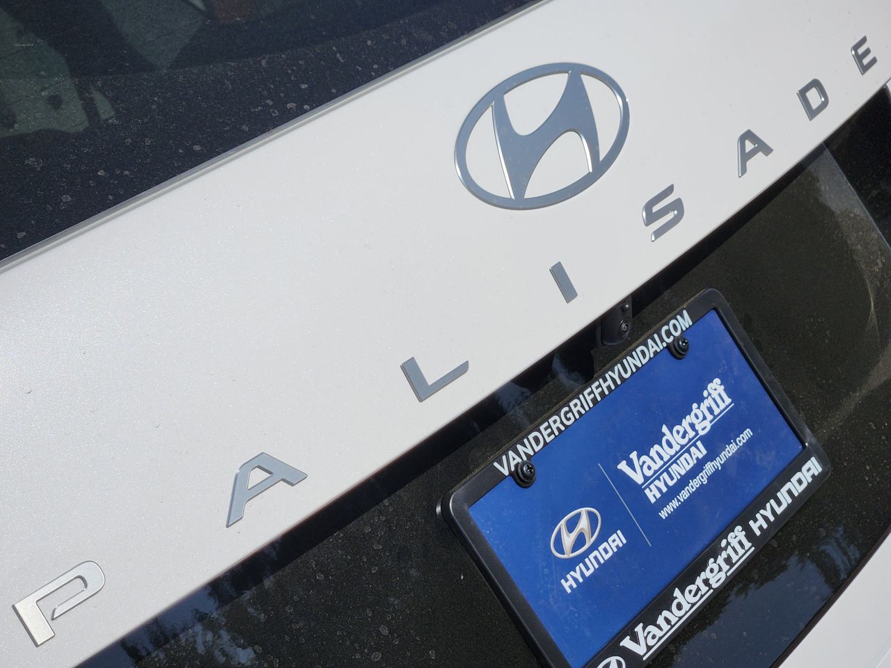 New 2026 WC9 White Hyundai SEL FWD image 8