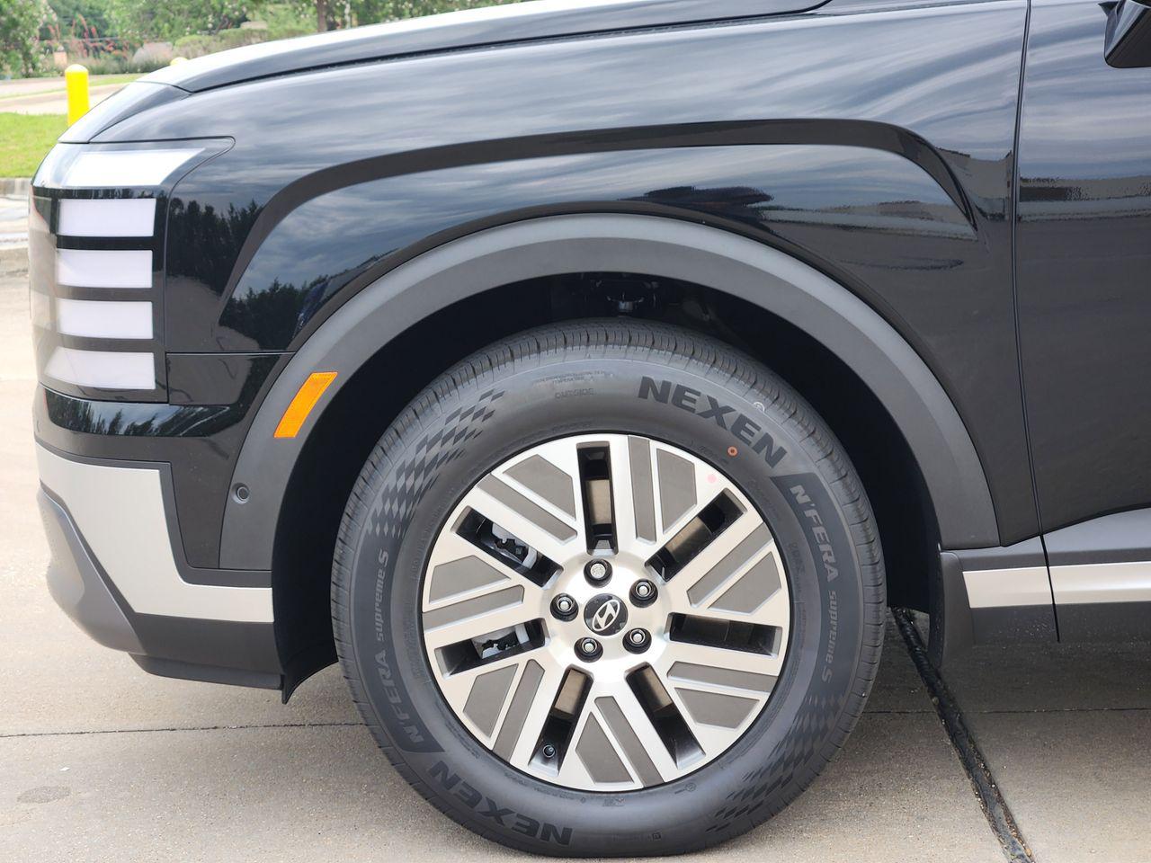 New 2026 Abyss Black Pearl Hyundai SEL Premium 7P image 5