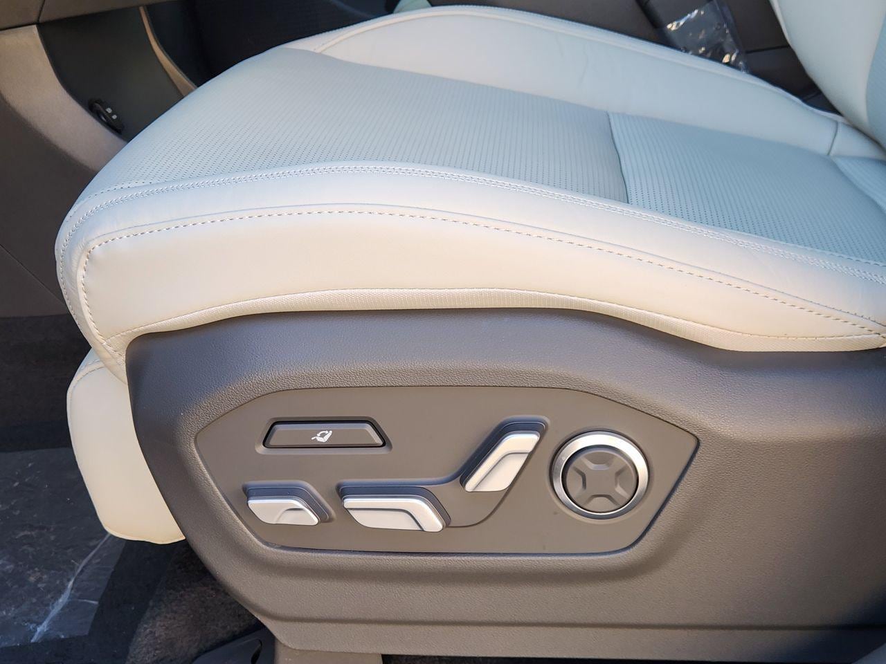 New 2026 WG2 Green Hyundai Calligraphy image 25