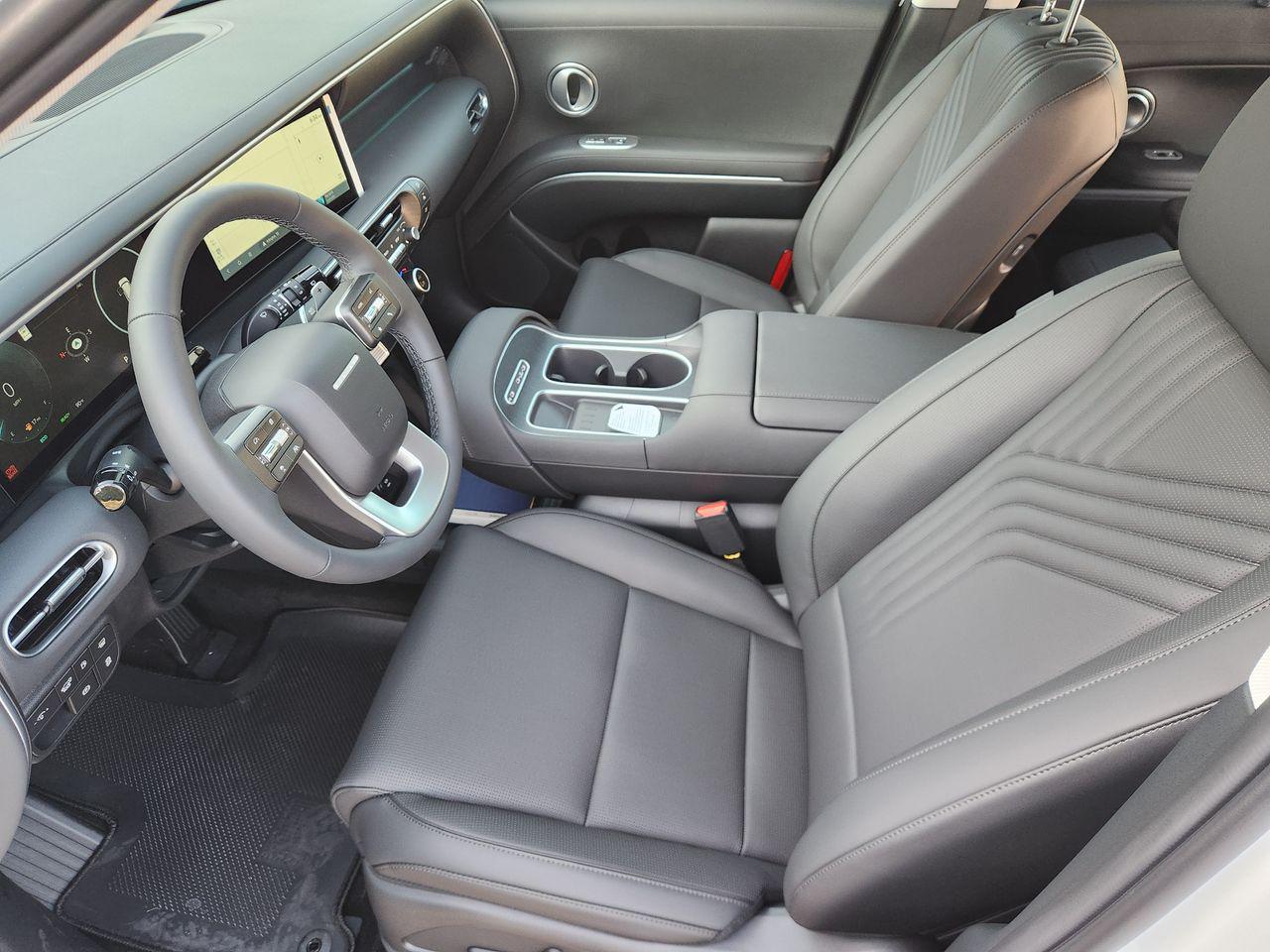 New 2026 Creamy White Pearl Hyundai SEL Premium 7P image 10