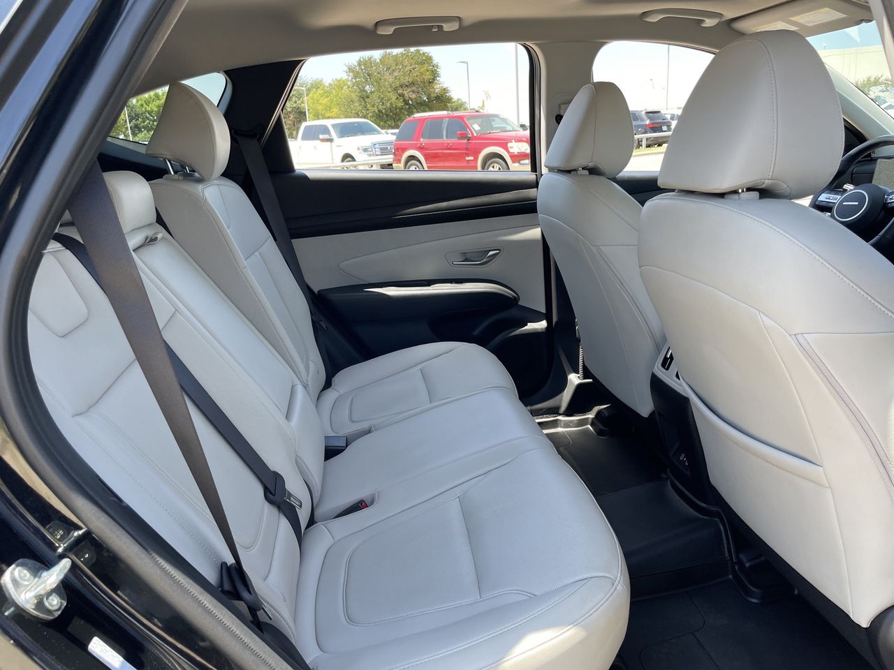 Used 2025 Phantom Black Hyundai SEL Convenience image 26