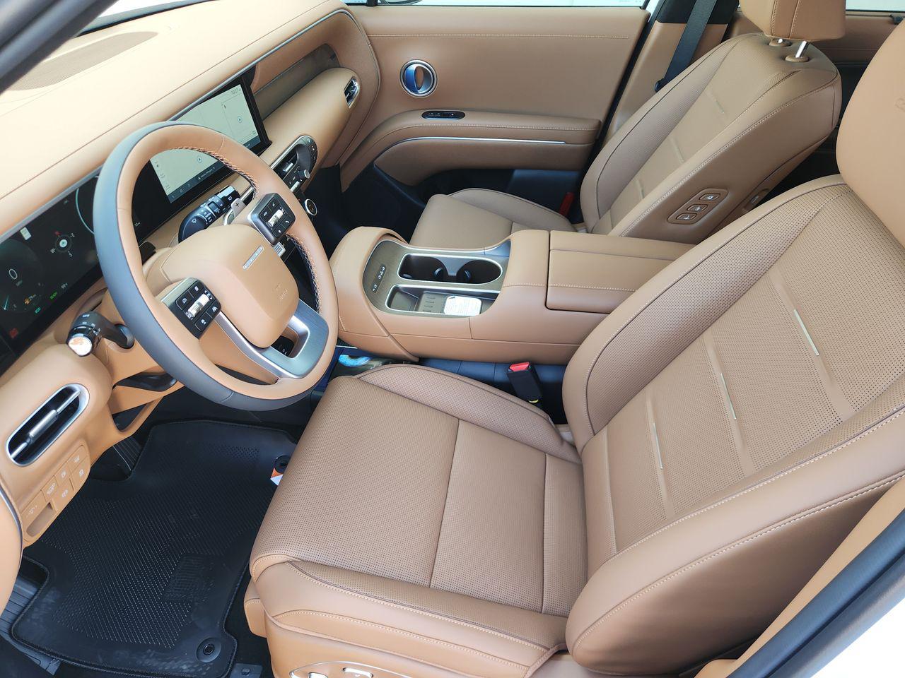 New 2027 Creamy White Pearl Hyundai Calligraphy image 11