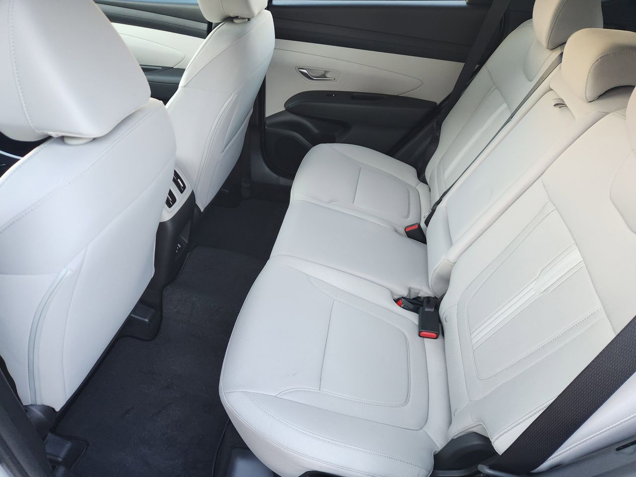 2026 Hyundai Tucson SEL - Photo 28