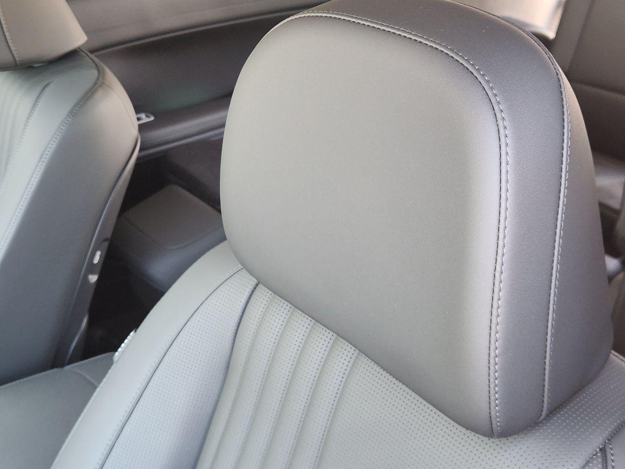 New 2027 Abyss Black Pearl Hyundai Blue SEL Premium 7P image 12