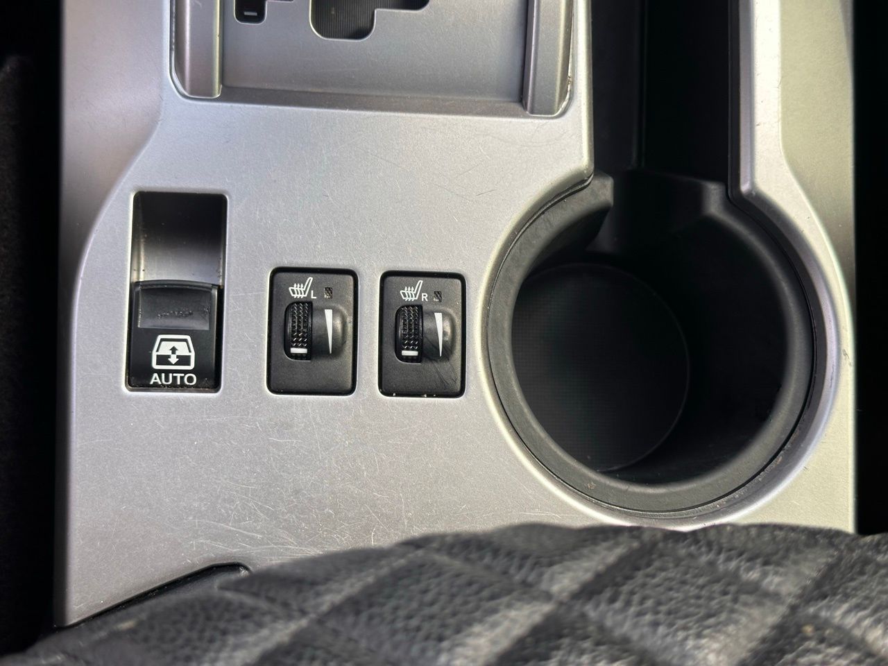 Used 2018 Magnetic Gray Toyota SR5 Premium image 38