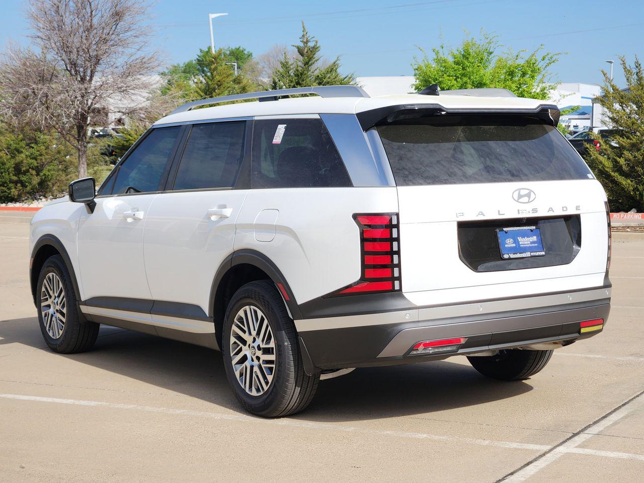 New 2026 WC9 White Hyundai SEL FWD image 3