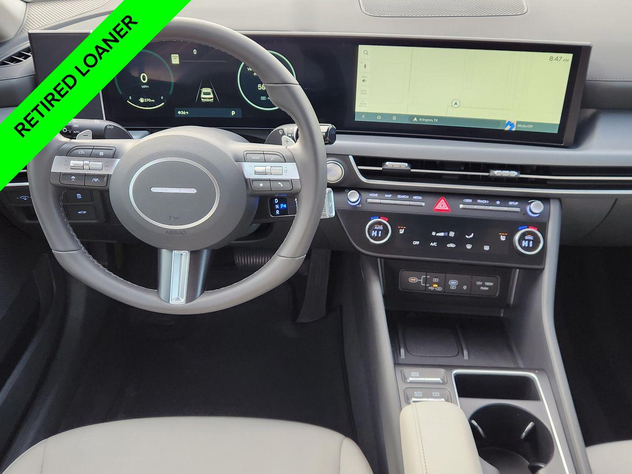 New 2025 T4A Silver Hyundai SEL Convenience image 28