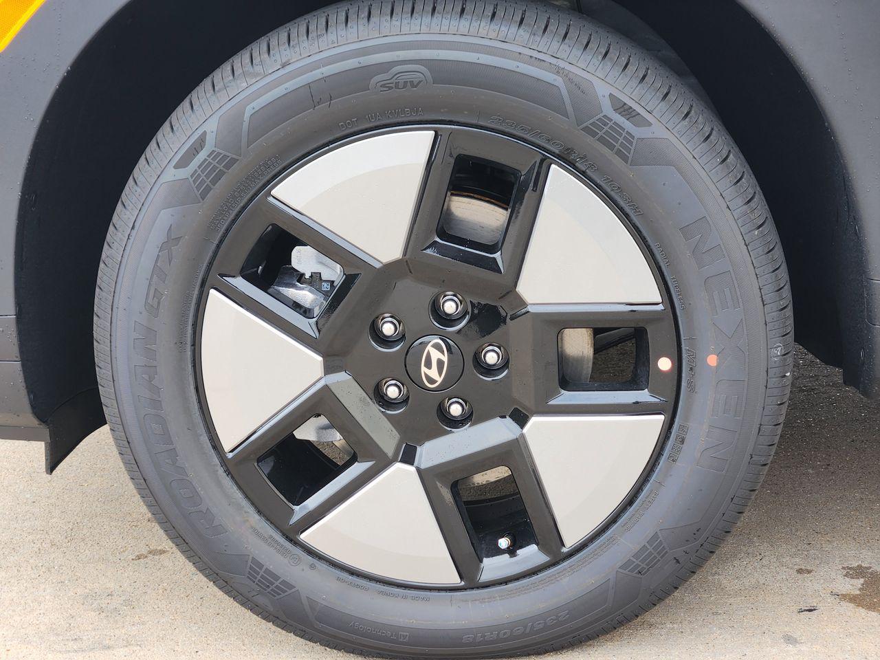 New 2026 R2T Silver Hyundai SEL image 7