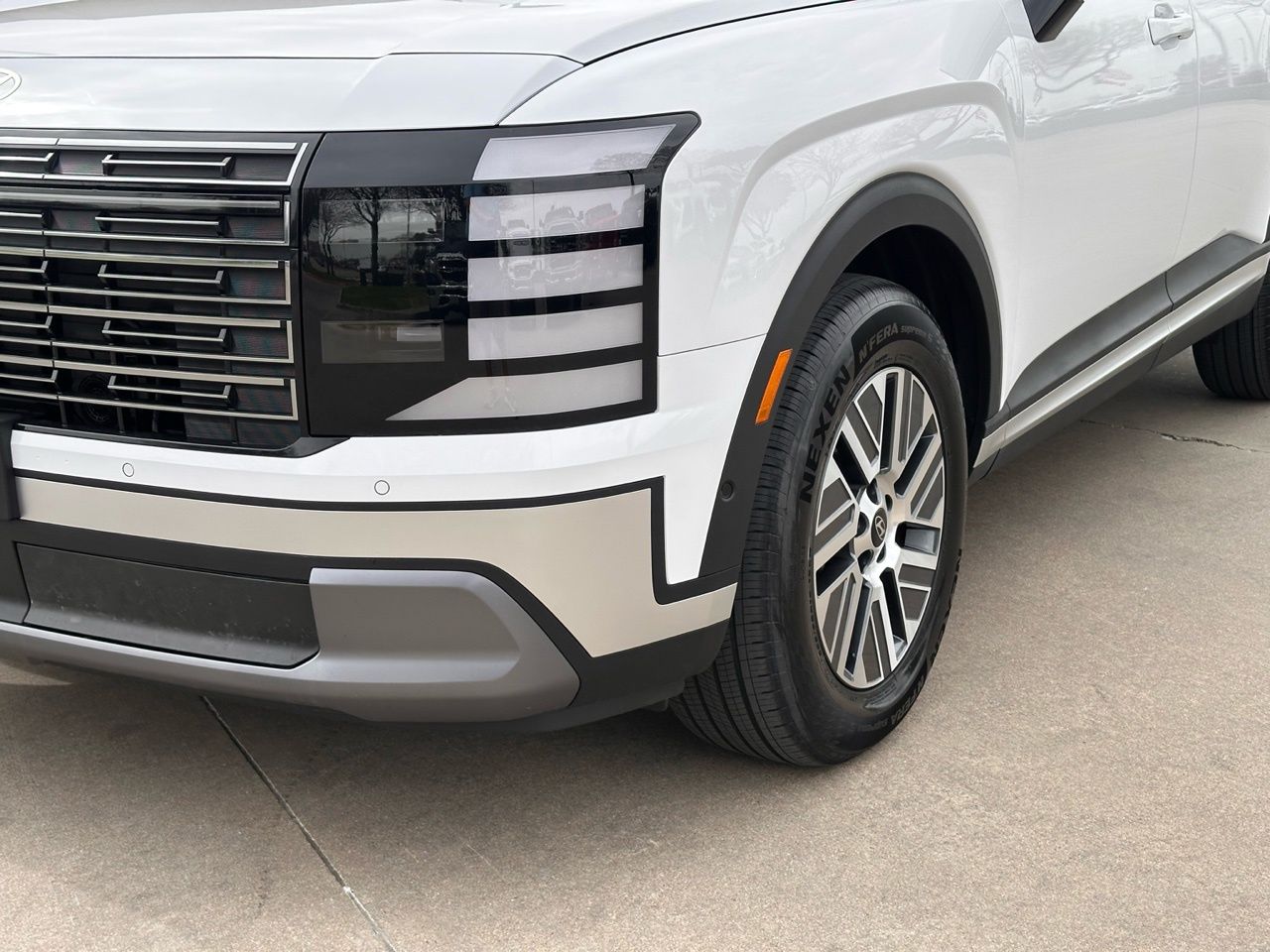 Certified Used 2026 Creamy White Pearl Hyundai Blue SEL Premium 7 Passenger image 5