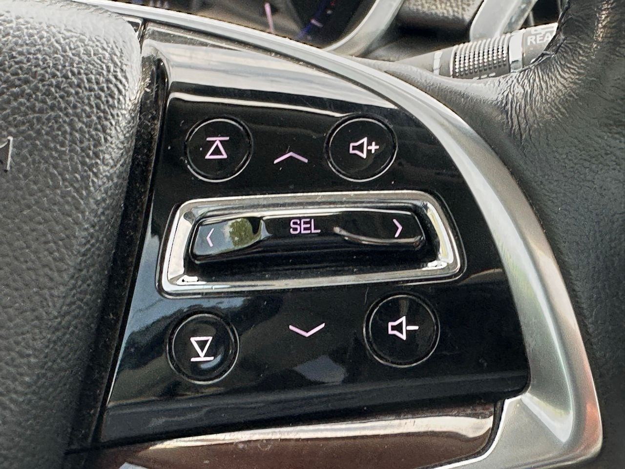 Used 2016 Graphite CADILLAC Luxury image 26