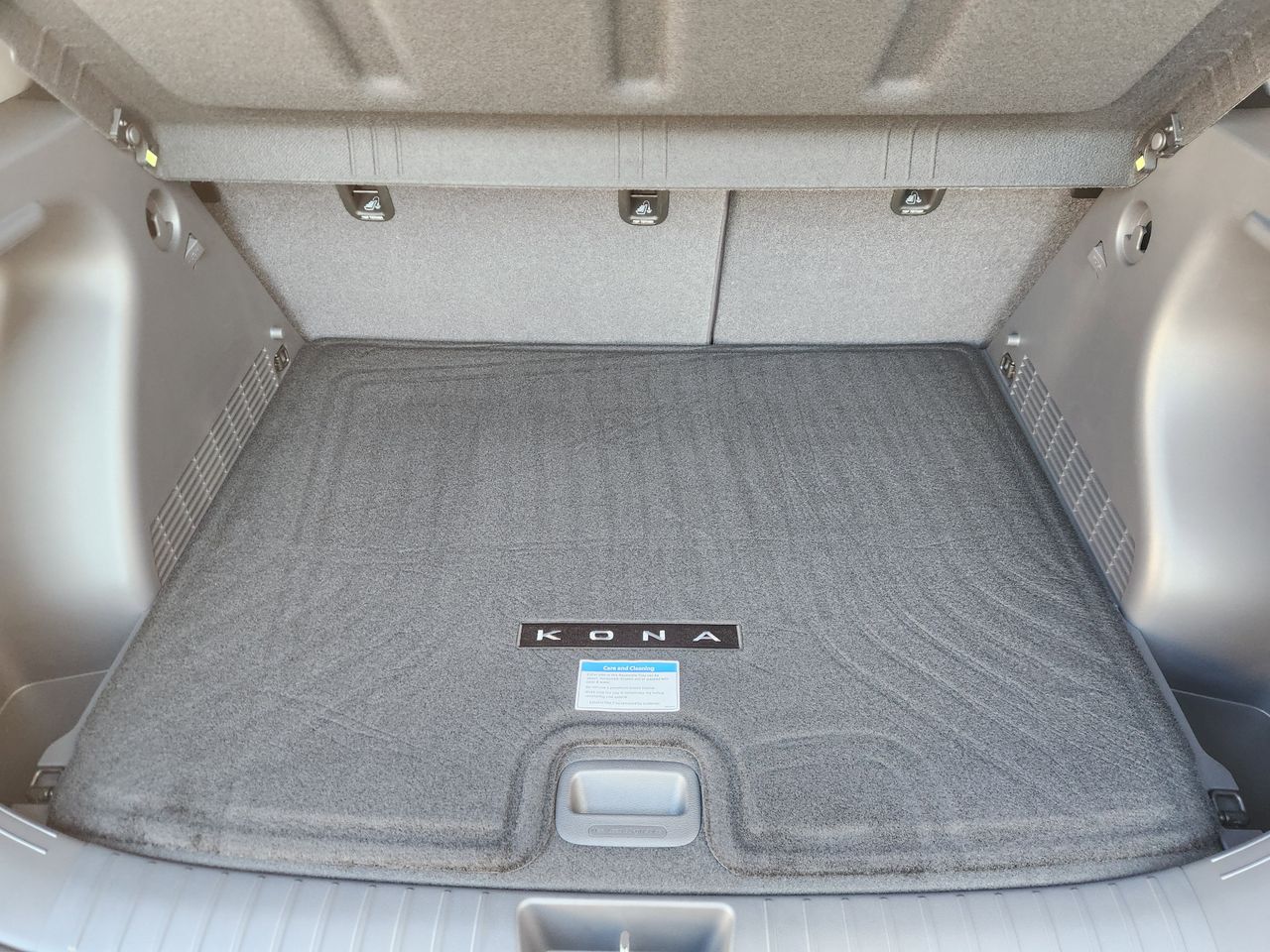 New 2026 PE2 Gray Hyundai SEL Sport FWD image 30