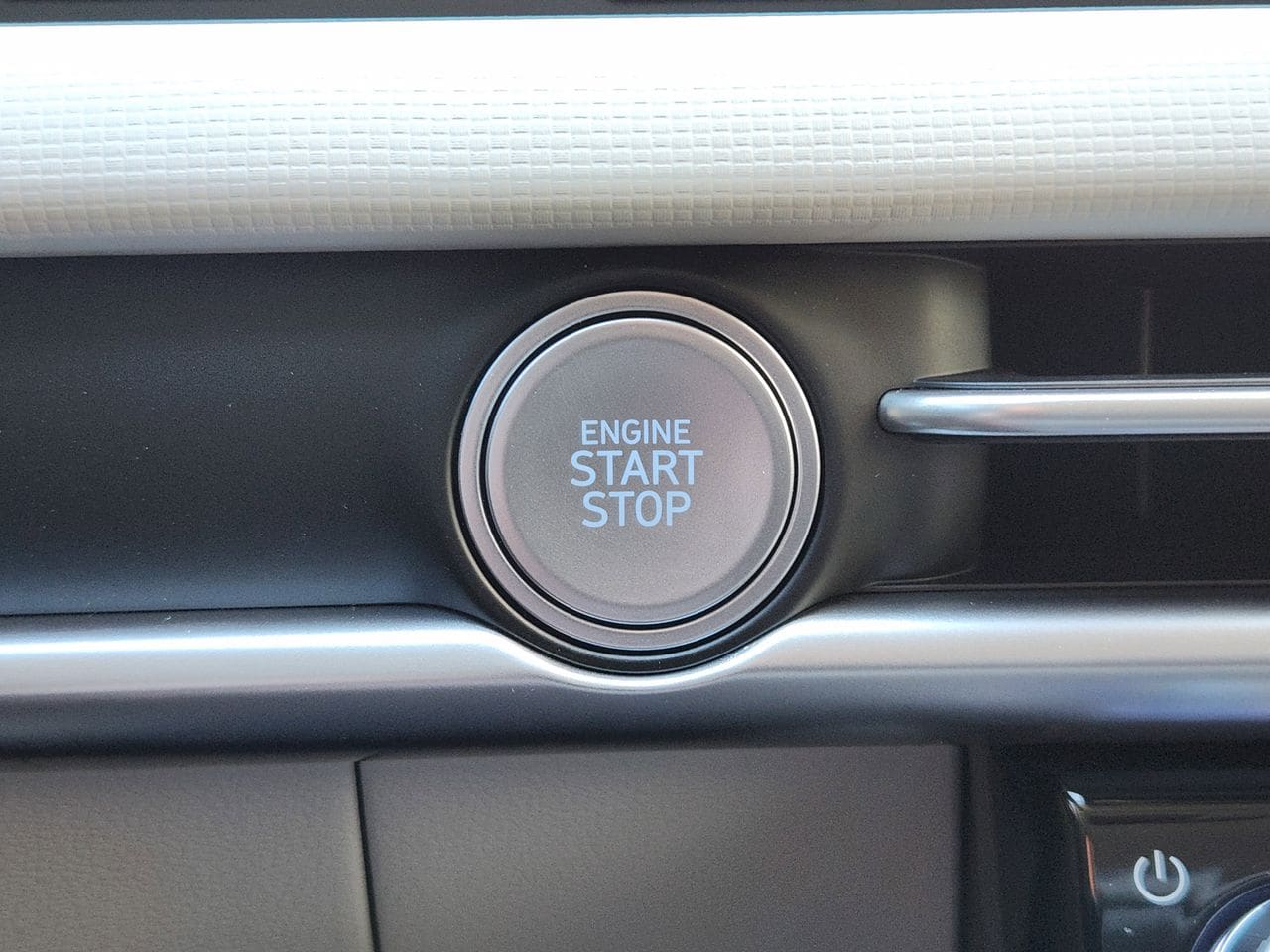 New 2026 NT2 Gray Hyundai SEL FWD image 16