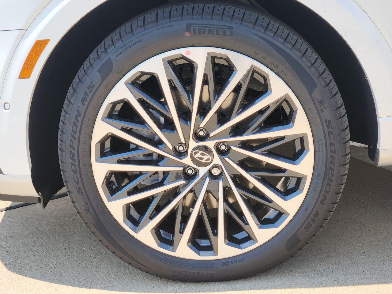 New 2027 Creamy White Pearl Hyundai Calligraphy image 7