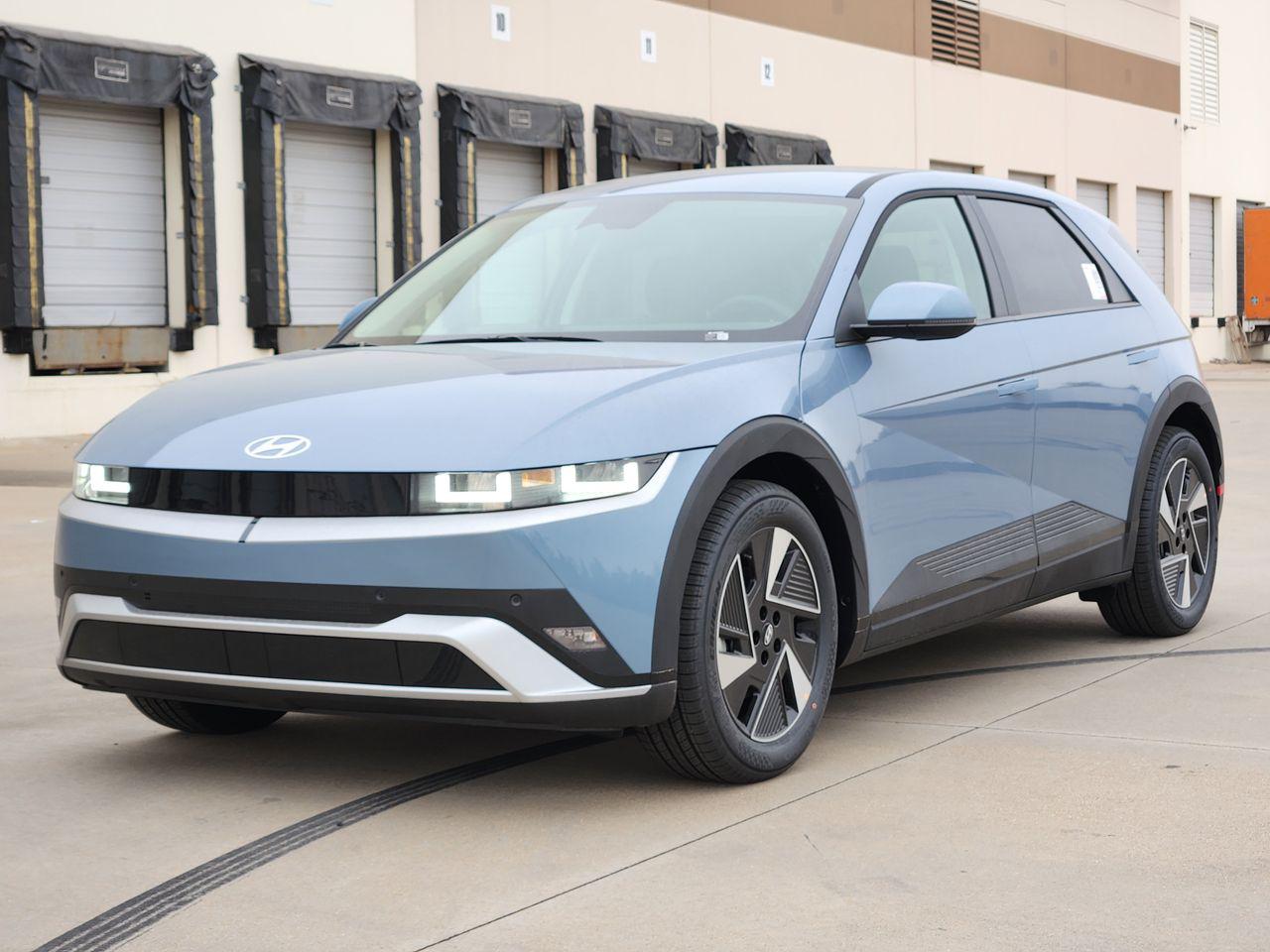 New 2026 U3P Blue Hyundai SE image 2