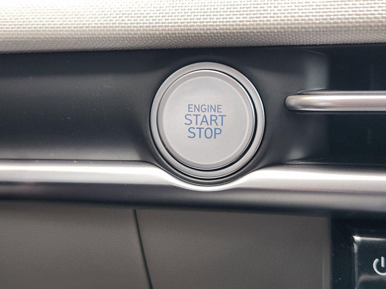 New 2026 W6H White Hyundai Limited FWD image 19