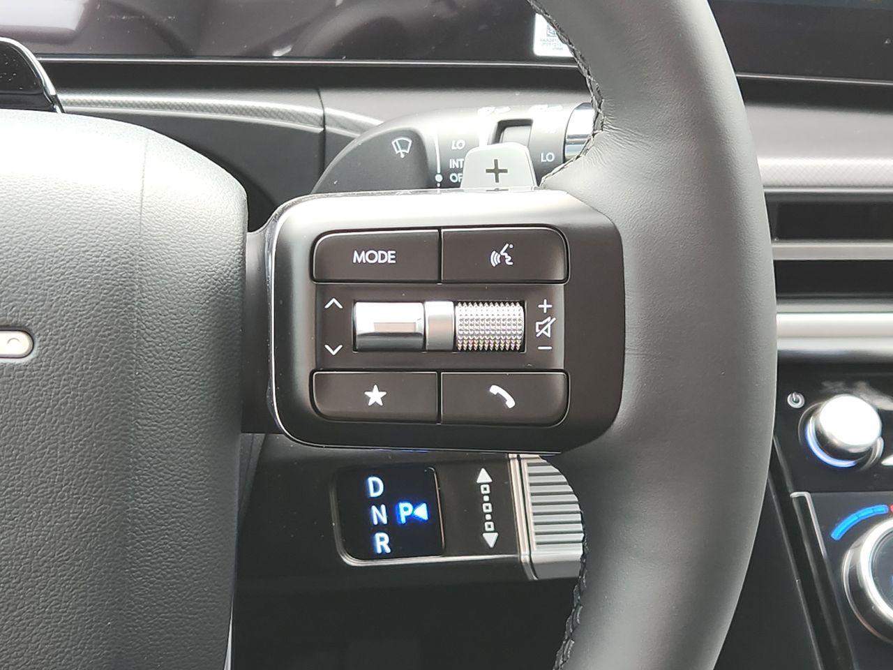 New 2026 Shimmering Silver Hyundai SEL FWD image 27