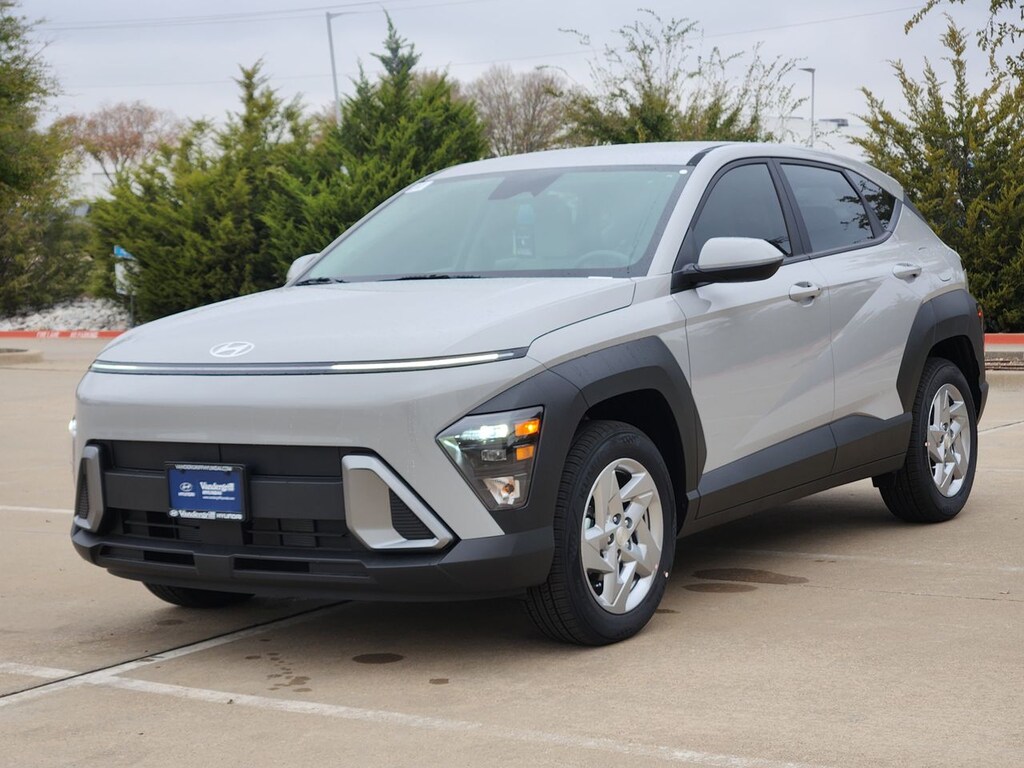 New 2026 Hyundai Kona SE FWD SUV
