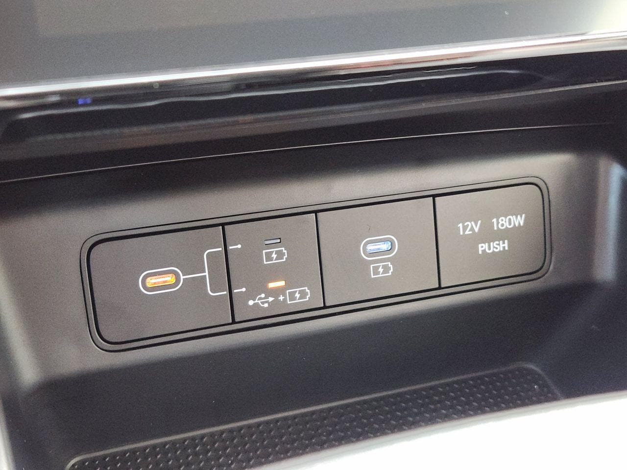 New 2026 Hampton Gray Hyundai SEL Plus FWD image 17