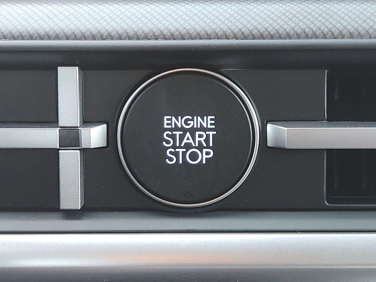 New 2026 W6H White Hyundai SEL FWD image 16