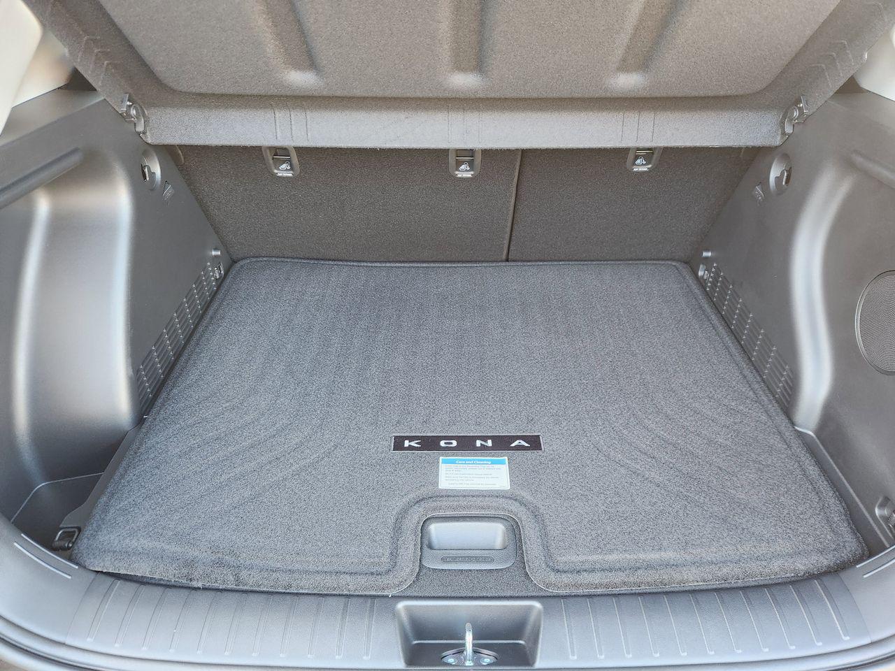 New 2026 A2B Black Hyundai Limited FWD image 32