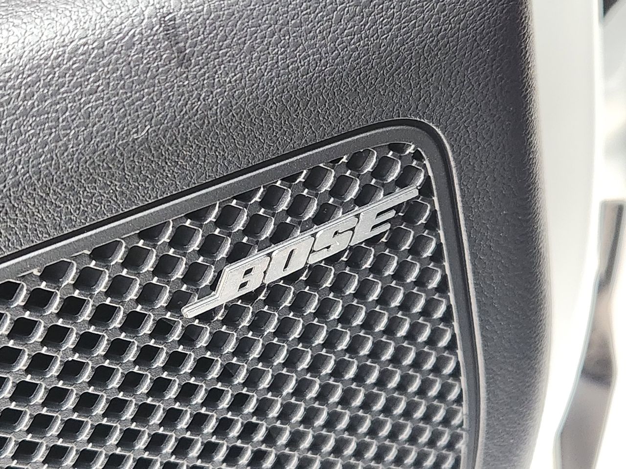 New 2026 W6H White Hyundai Limited FWD image 24