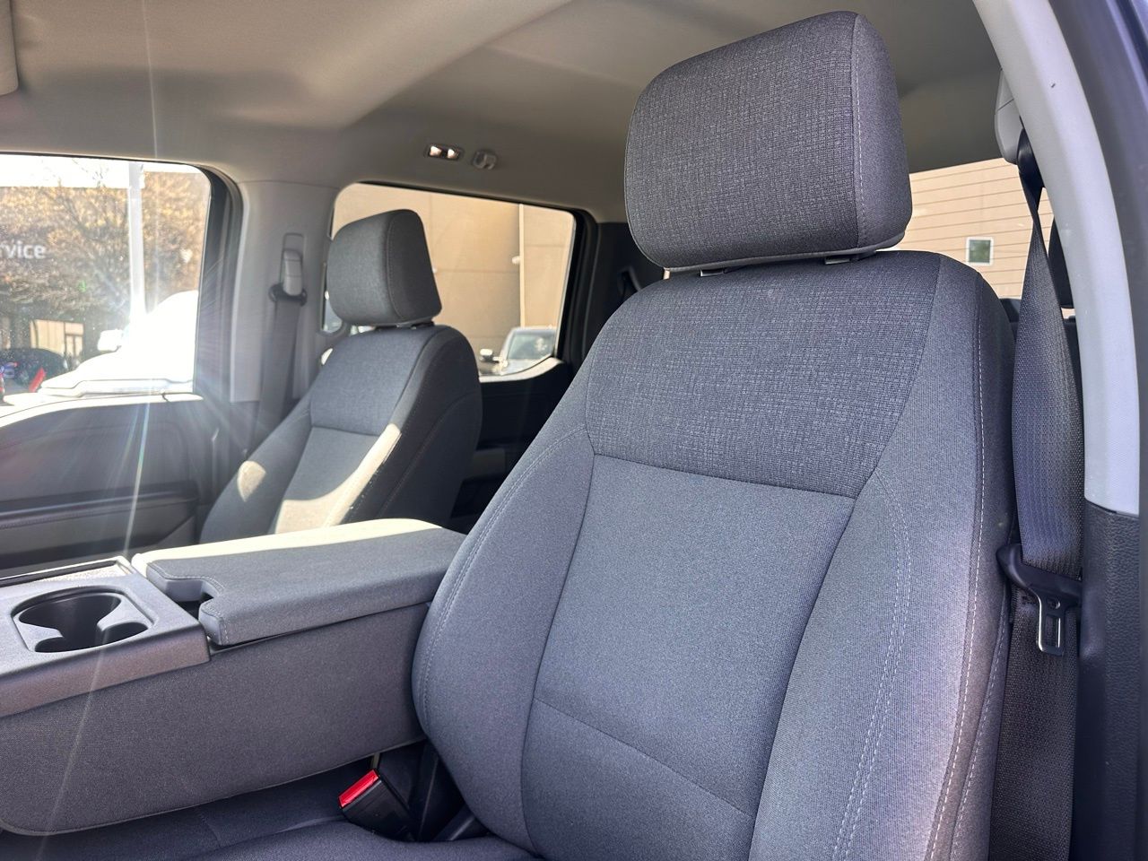 Used 2025 Harbor Gray Metallic Ford XLT image 23