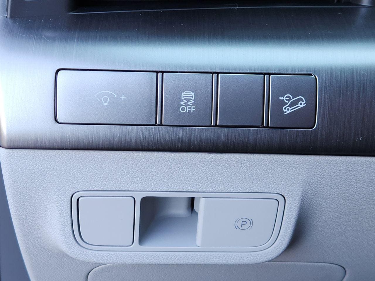 New 2026 A2B Black Hyundai SEL Sport FWD image 20