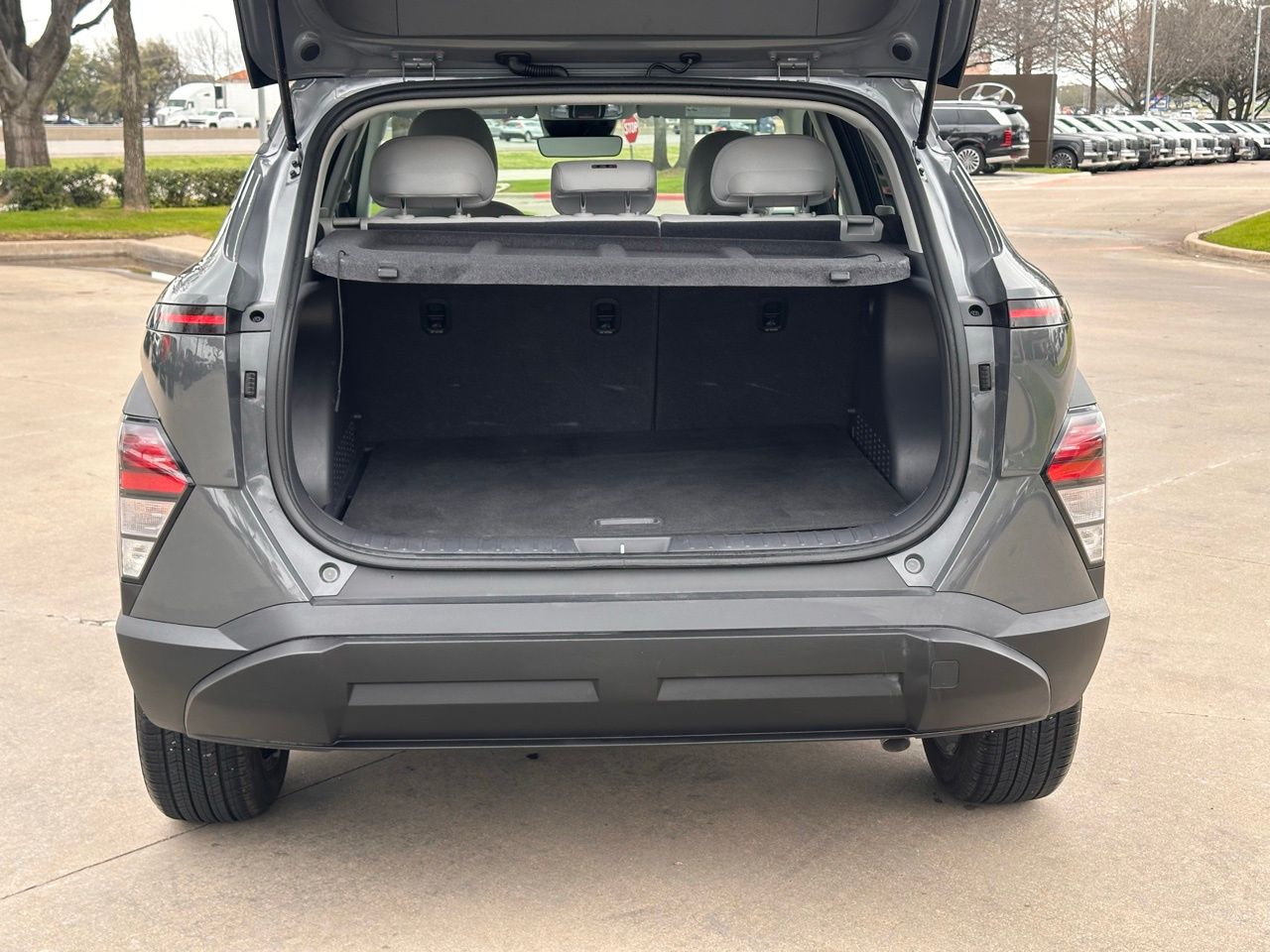 Used 2026 Ecotronic Gray Pearl Hyundai SEL Sport image 10