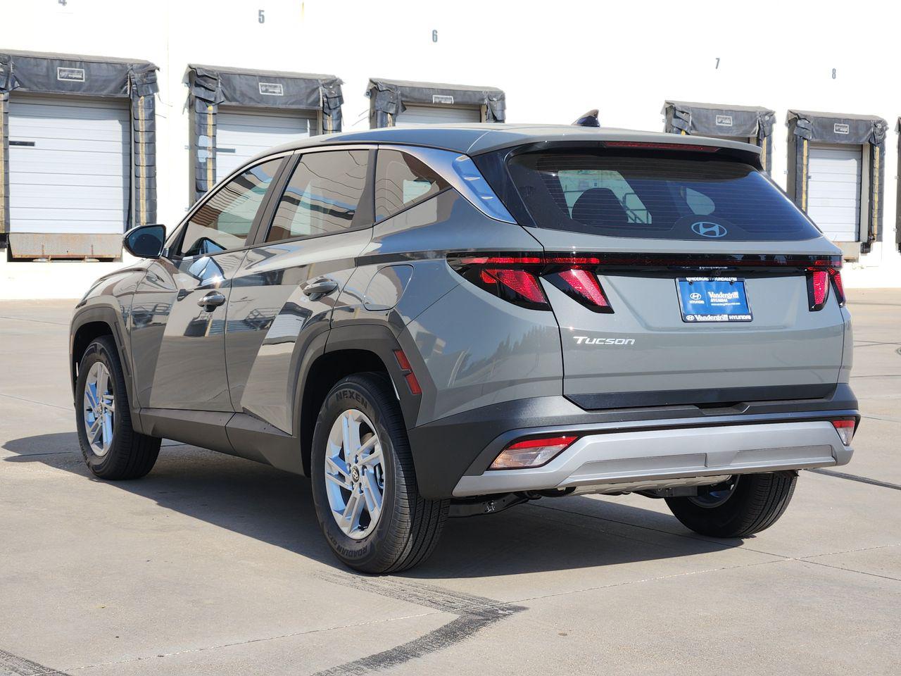 New 2026 Hampton Gray Hyundai SE FWD image 3