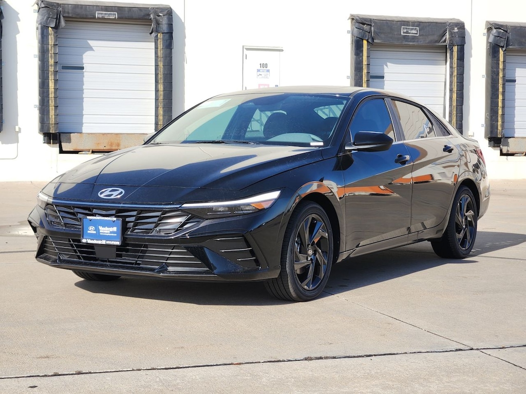 New 2026 Hyundai Elantra SEL Sport Premium Sedan