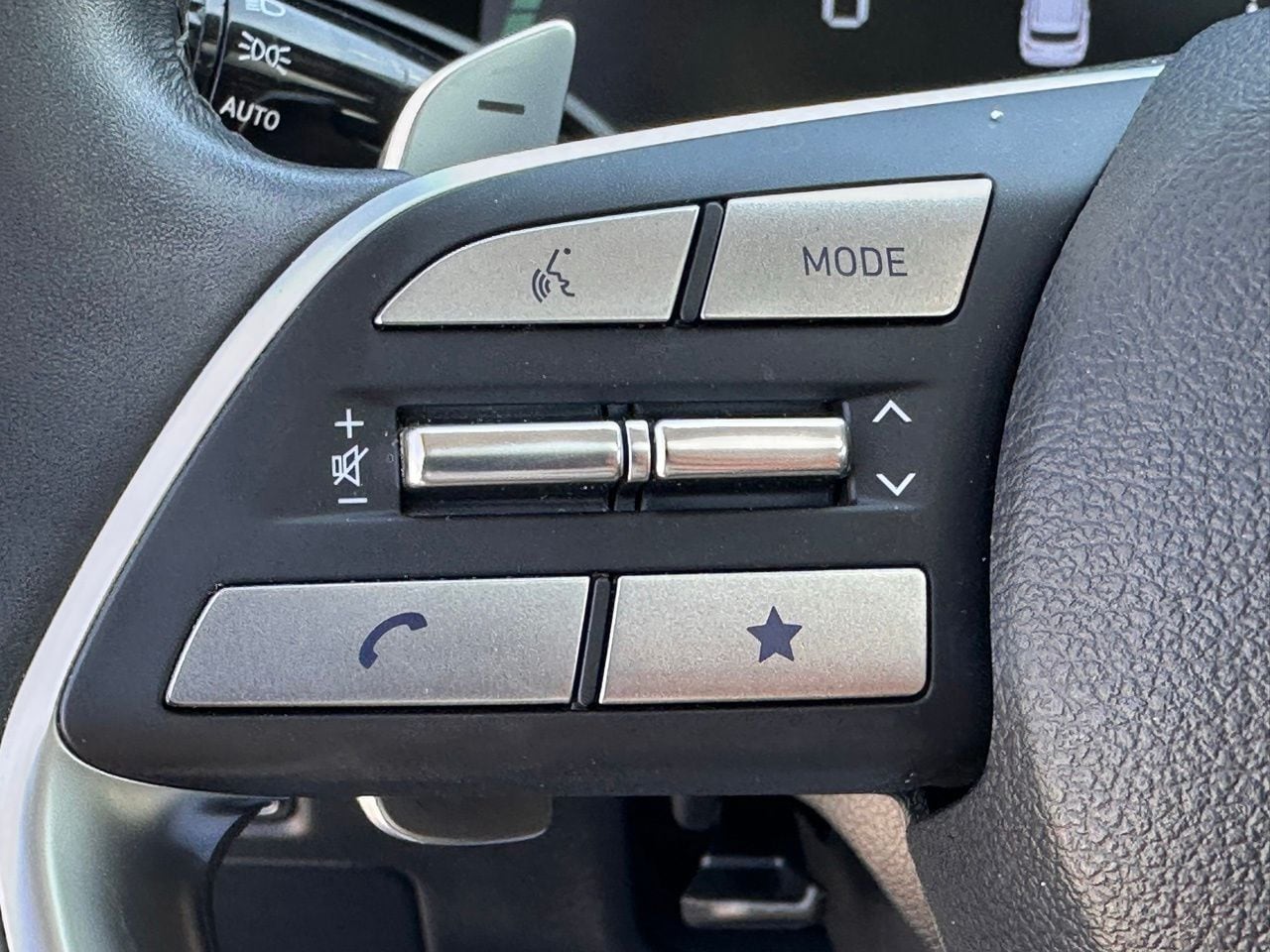 Used 2024 Hyper White Hyundai XRT image 29