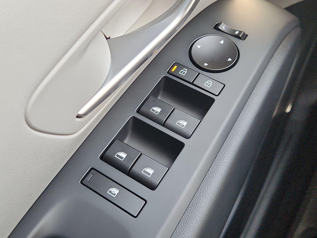 New 2026 Ecotronic Gray Hyundai SEL Plus FWD image 21